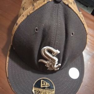 NEW 59 FIFTY BROWN SUEDE SOX CAP